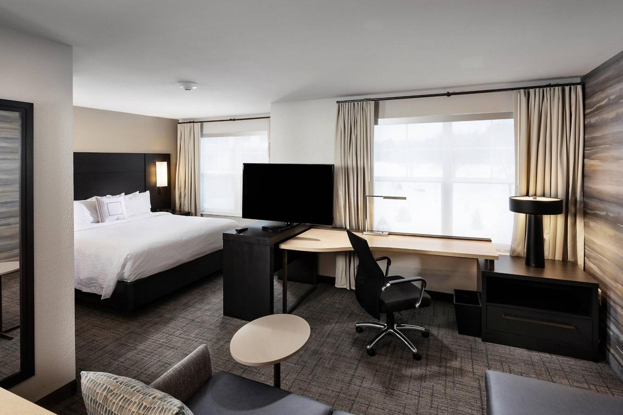 Residence Inn By Marriott Milwaukee Брукфийлд Екстериор снимка