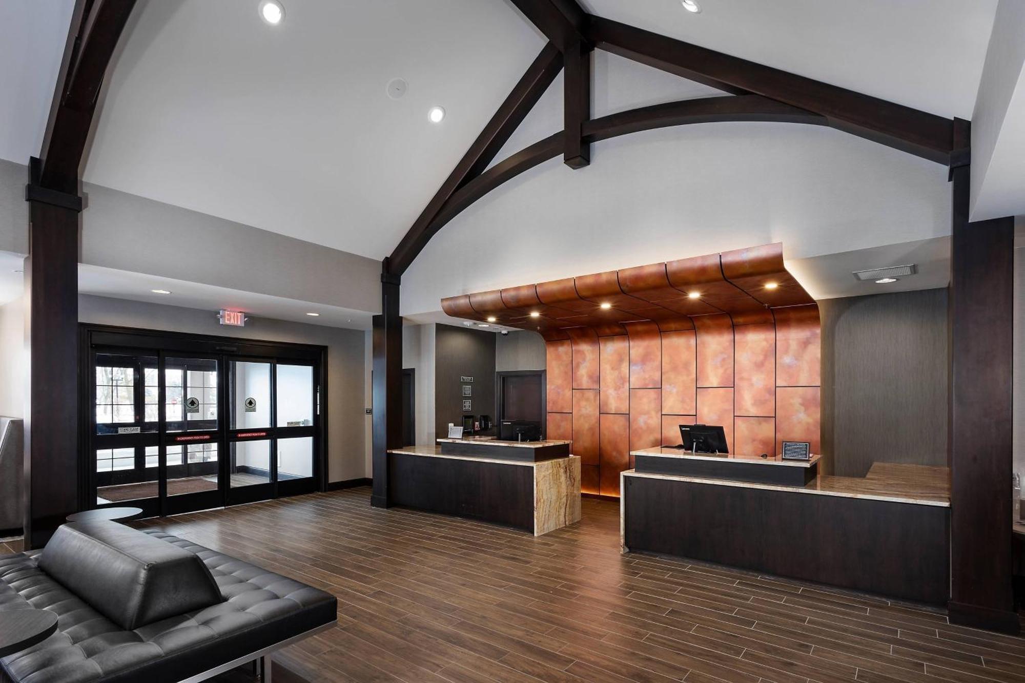 Residence Inn By Marriott Milwaukee Брукфийлд Екстериор снимка